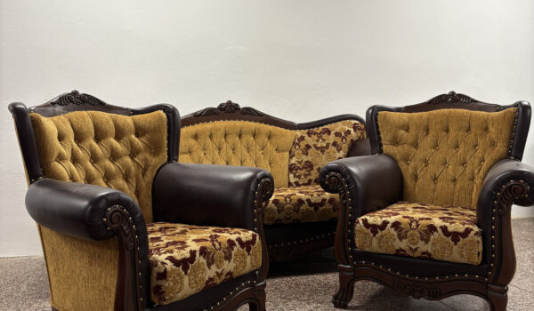 B8ABAB52-4605-4CC1-B09E-29FF3A674D4D-600x350 Nábytok