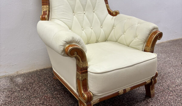 BEIGE-CHESTERFIELD-1-600x350 Chesterfield