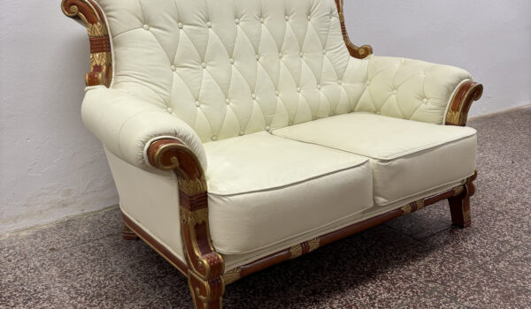 BEIGE-CHESTERFIELD-5-600x350 Chesterfield