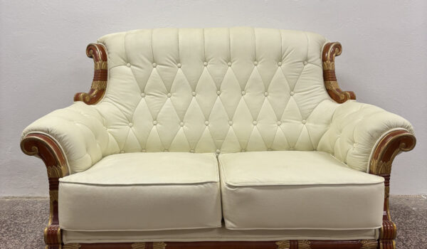 BEIGE-CHESTERFIELD-9-600x350 Chesterfield