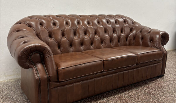 Brown-Chesterfield-5-600x350 Chesterfield
