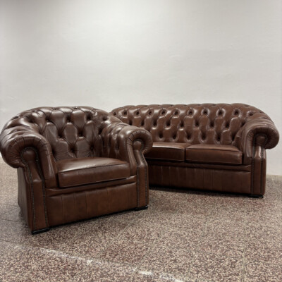 Chesterfield BROWN