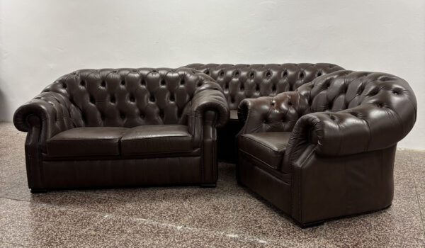 CHOCOLATE-CHESTERFIELD-3-600x350 Chesterfield