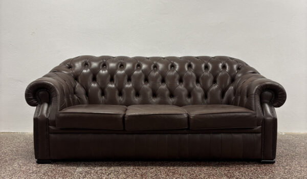 CHOCOLATE-CHESTERFIELD-8-600x350 Chesterfield