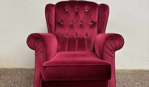 CYKLAMENOVA-CHESTERFIELD-7-600x350 Chesterfield