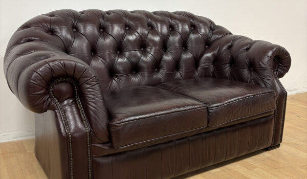 DARK-BROWN-CHESTERFIELD-10-600x350 Chesterfield