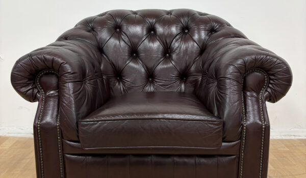 DARK-BROWN-CHESTERFIELD-9-600x350 Chesterfield