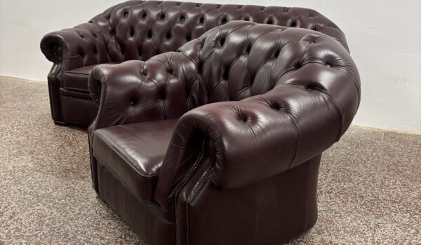 DARK-BURGUNDY-CHESTERFIELD-8-600x350 Chesterfield