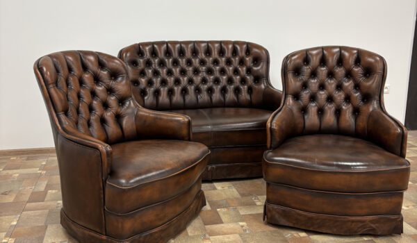 DOUBLE-BROWN-CHESTERFIELD-2-600x350 Chesterfield