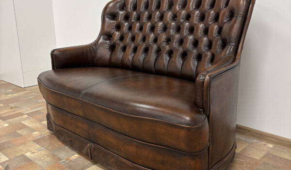 DOUBLE-BROWN-CHESTERFIELD-3-600x350 Chesterfield