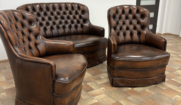DOUBLE-BROWN-CHESTERFIELD-5-600x350 Chesterfield