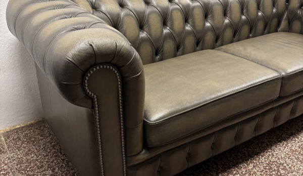 DOUBLECOLOUR-CHESTERFIELD-2-600x350 Chesterfield