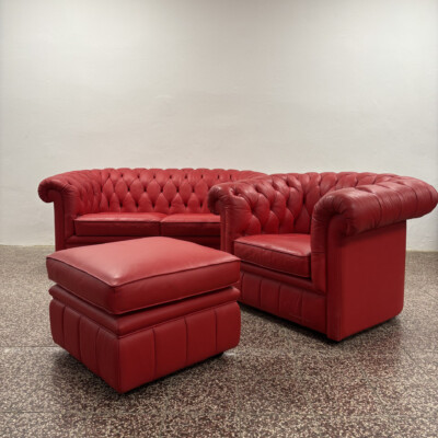 Chesterfield RED