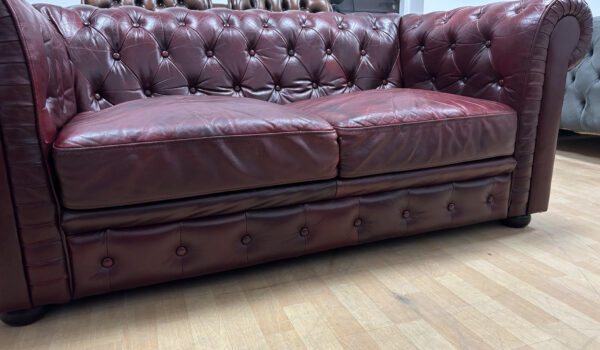 WINE-RED-CHESTERFIELD-4-600x350 Chesterfield