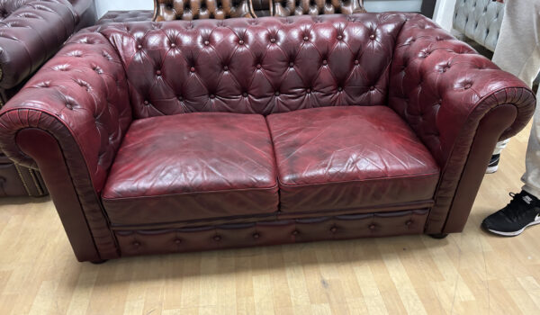 WINE-RED-CHESTERFIELD-5-600x350 Chesterfield